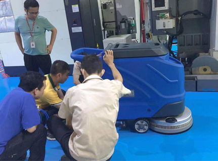 洗地機千萬不要這樣用，否則追悔莫及!